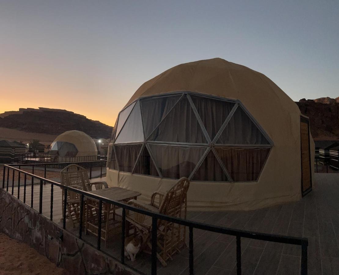 Magic Mountain Camp Lejlighed Wadi Rum Eksteriør billede