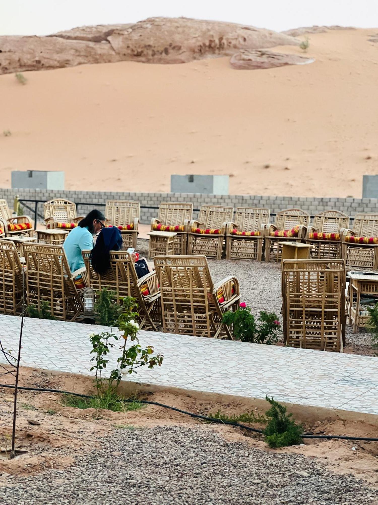 Magic Mountain Camp Lejlighed Wadi Rum Eksteriør billede